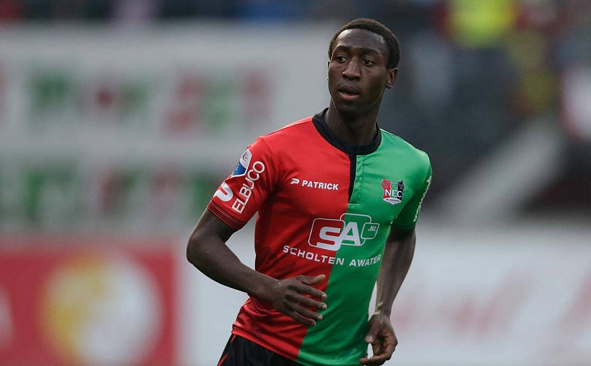 让球员在比 让球员在比