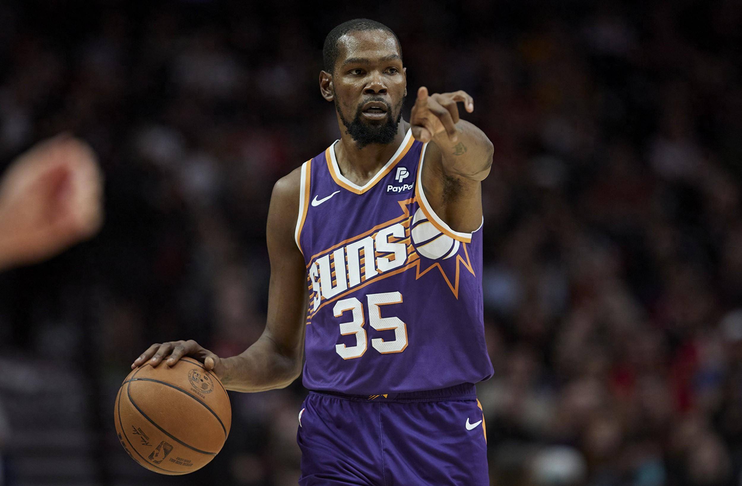 场的观众而 场的观众而